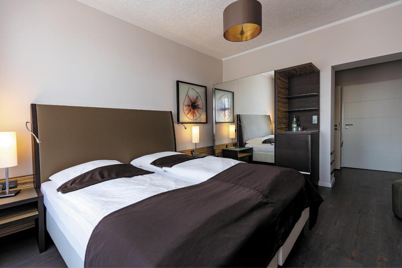 Hotel Garni " Am Domplatz" Erfurt Esterno foto