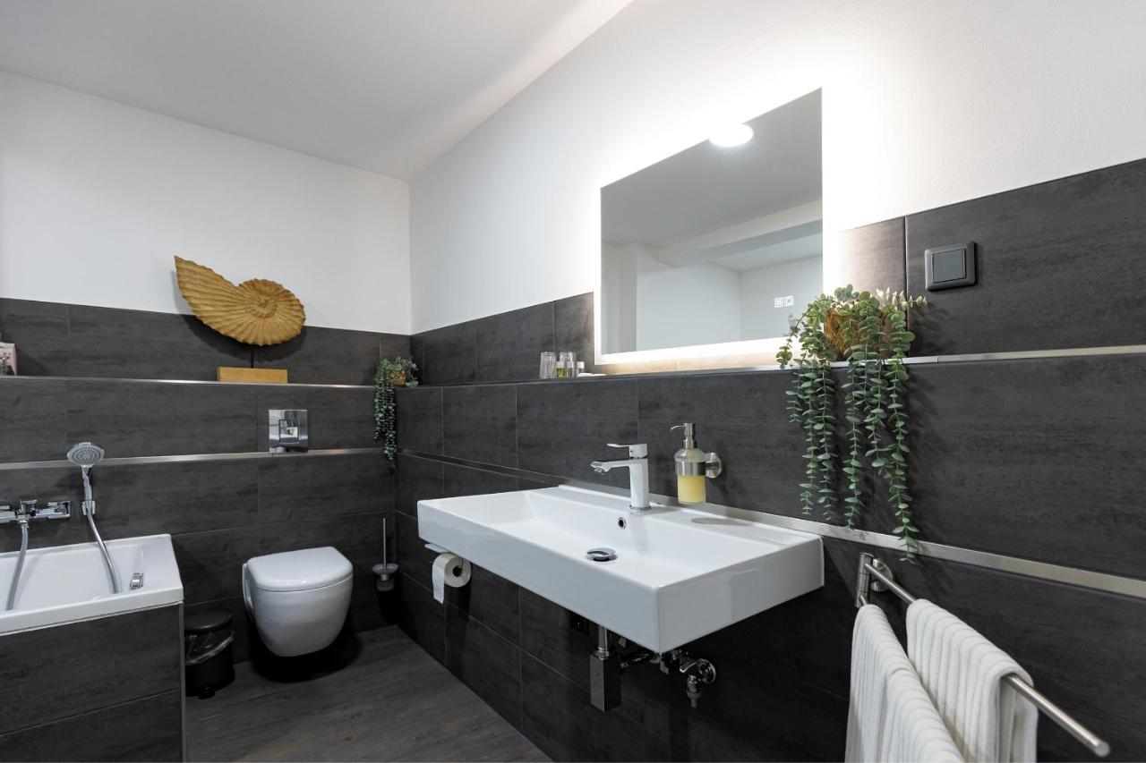 Hotel Garni " Am Domplatz" Erfurt Esterno foto