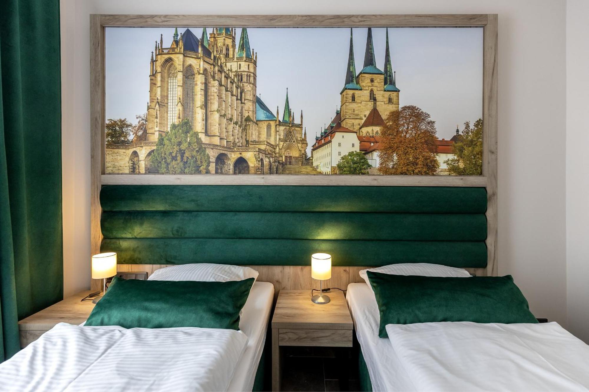Hotel Garni " Am Domplatz" Erfurt Esterno foto